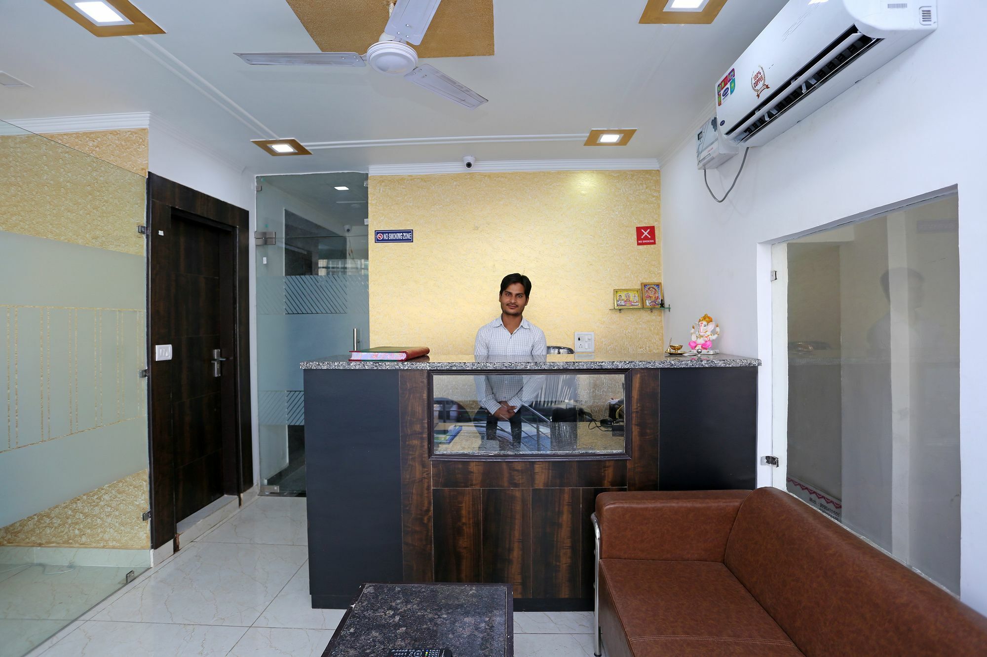 ניו דלהי Hotel Aero Stay מראה חיצוני תמונה